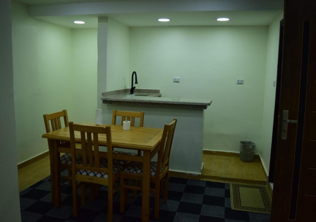 Hadla Inn Nazlet el-Sîsi Extérieur photo