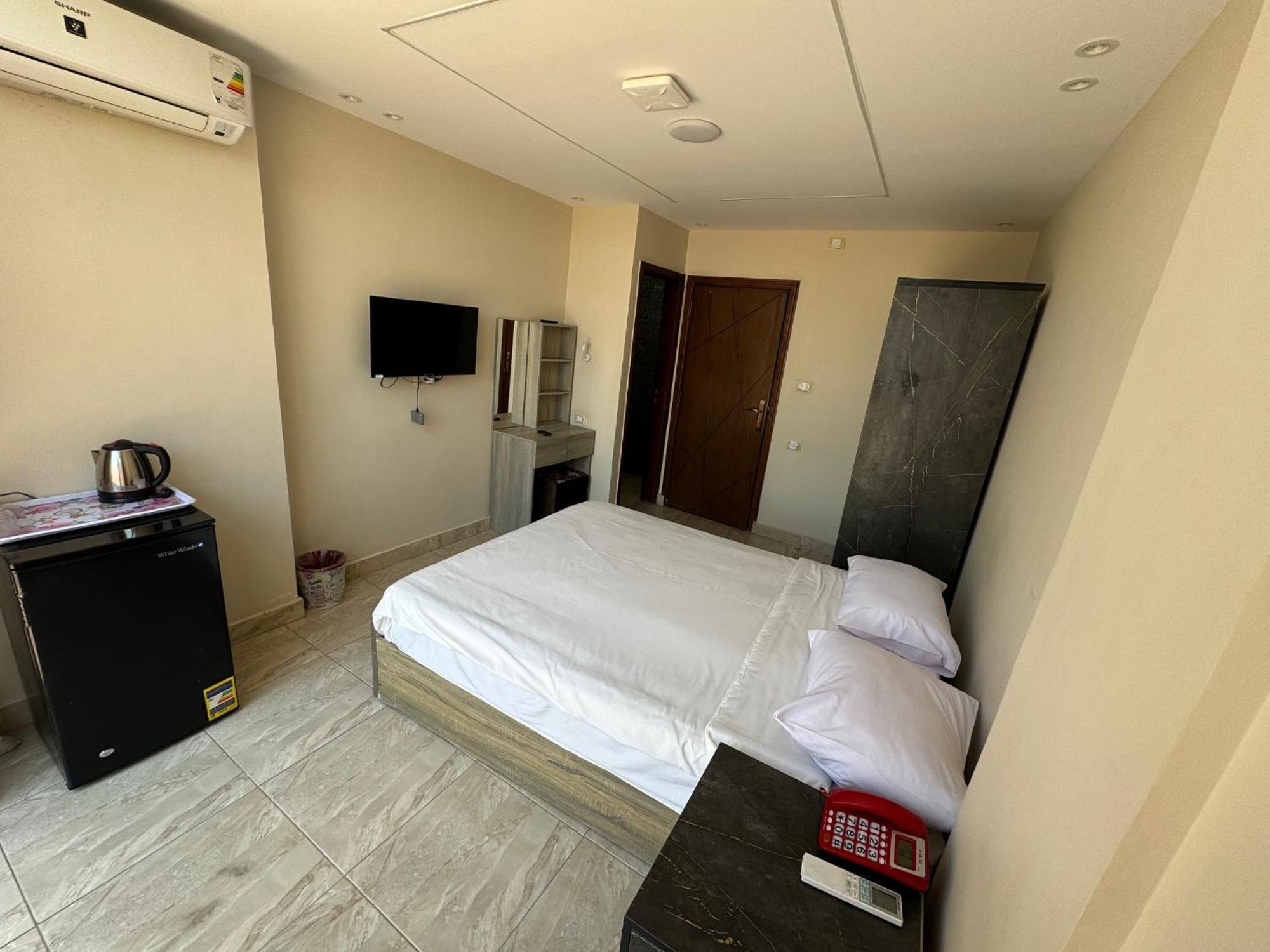 Hadla Inn Nazlet el-Sîsi Extérieur photo